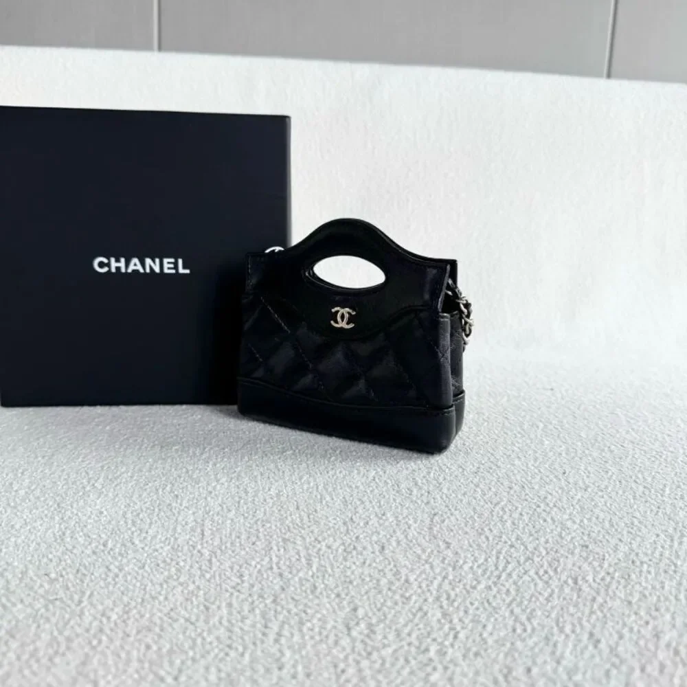 Chanel Women Pre-Loved Bag Very Good Condition